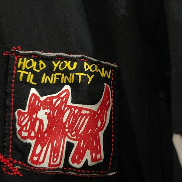 Bleecker & Mercer L graphic tee street style - Picture 6 of 7